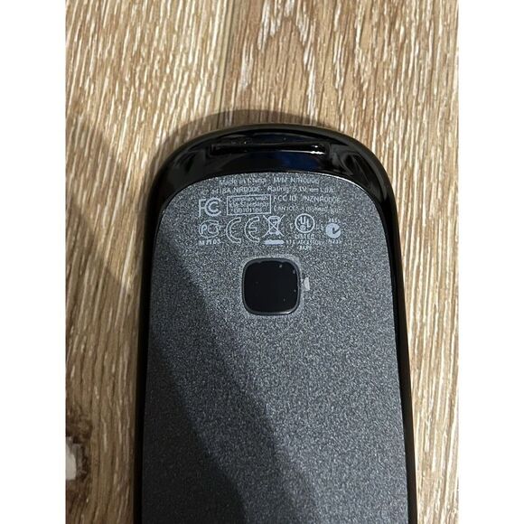 Logitech Harmony Ultimate One N-R0007 Remote Control With Charging Dock - Picture 4 of 6